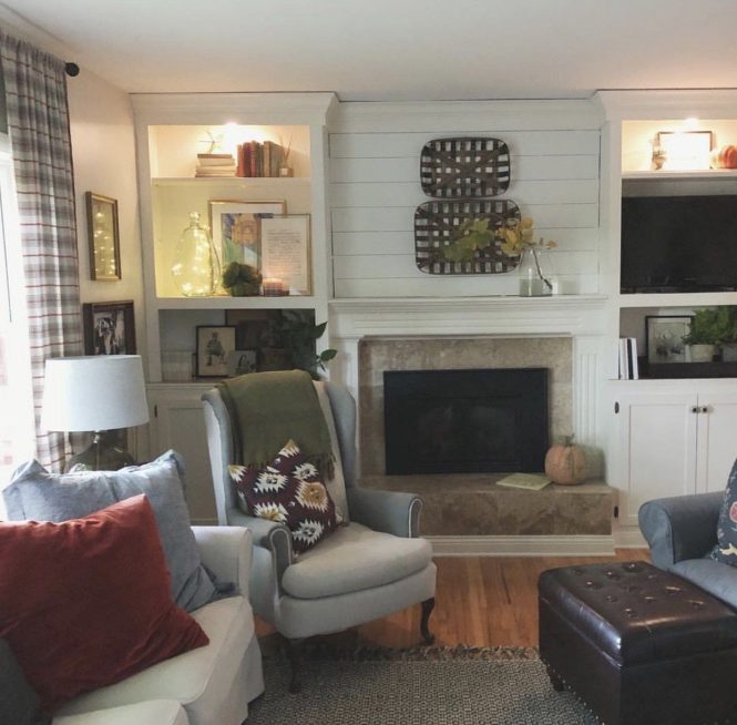 Featured image for How to Create a Cozy Atmosphere with Warm-Hued Carpets