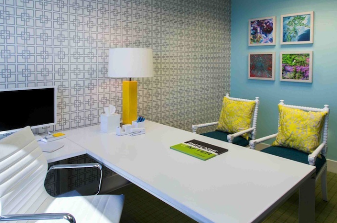 Featured image for Tips for Designing a Functional and Stylish Home Office